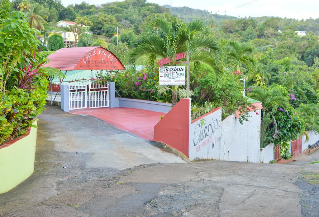Classique International In Dominica Marigot Luaran gambar