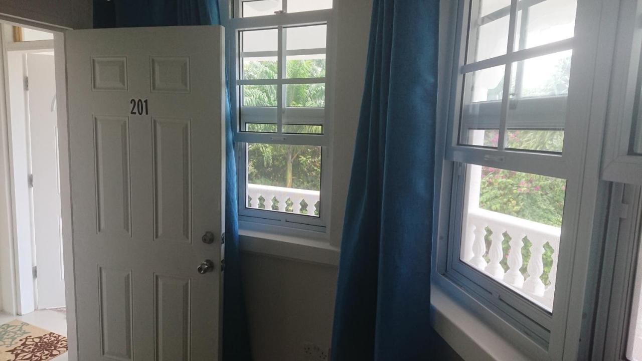 Classique International In Dominica Marigot Luaran gambar