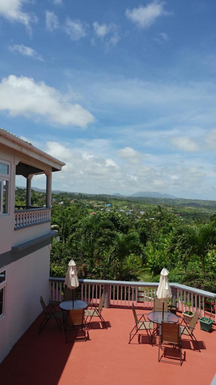 Classique International In Dominica Marigot Luaran gambar